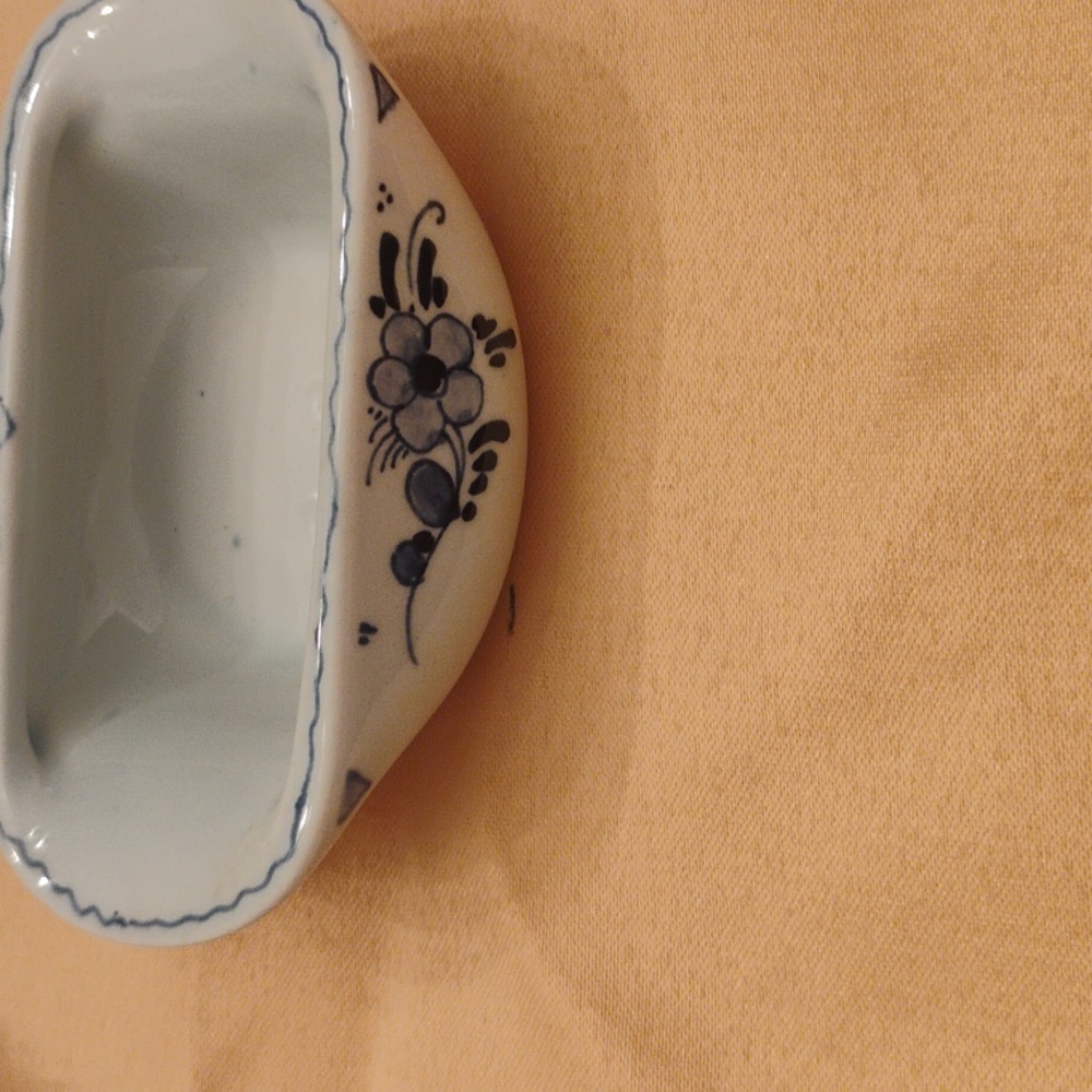 Delft Small Container - Picture 3 of 6